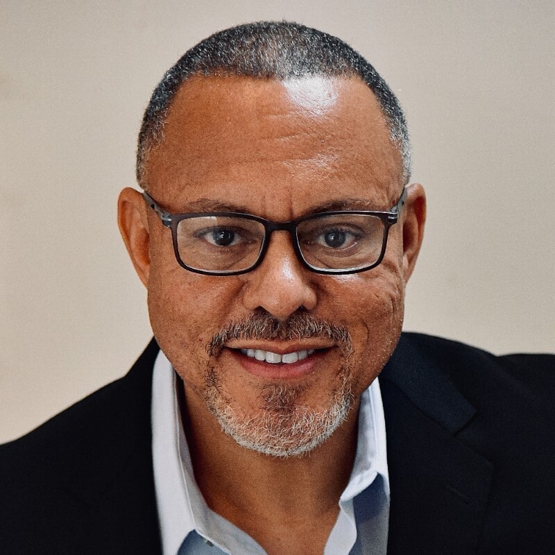Calvin J. Crosslin from Lenovo supports AI for Changemakers
